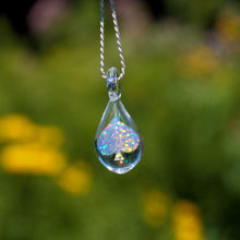 Load image into Gallery viewer, Spade Opal Pendant
